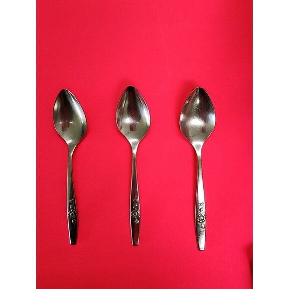 1881 Rogers Oneida Our Rose Stainless Flatware 3Teaspoons 6" Glossy - Picture 1 of 3